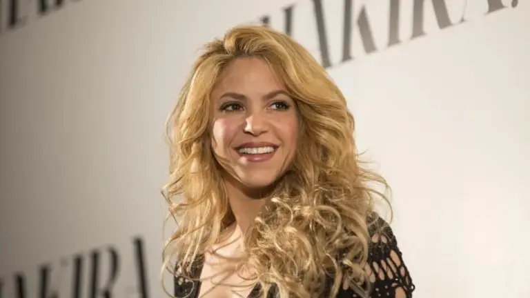 Dünyaca ünlü şarkıcı Shakira Amerika’da korku içinde yaşadığını açıkladı! Dünyaca ünlü şarkıcı Shakira Amerika’da korku içinde yaşadığını açıkladı!