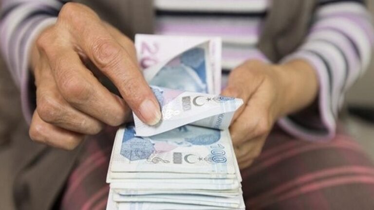 Emeklinin yeni maaşı açıklanmak üzere: Ankara’da bu rakam konuşuluyor Emeklinin yeni maaşı açıklanmak üzere: Ankara’da bu rakam konuşuluyor