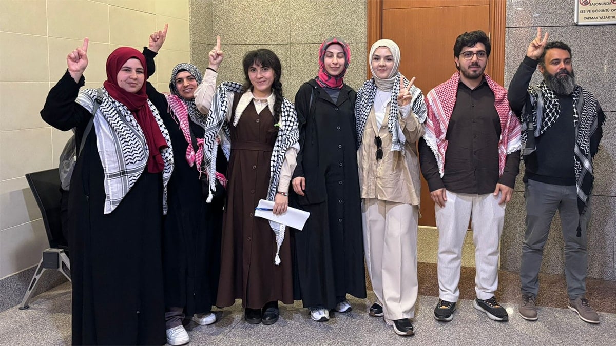 Erdoğan konuşurken İsrail’i protesto etmişlerdi! ‘İşkence ve kötü muamele’ şikayetleri soruşturulmayacak Erdoğan konuşurken İsrail’i protesto etmişlerdi! ‘İşkence ve kötü muamele’ şikayetleri soruşturulmayacak