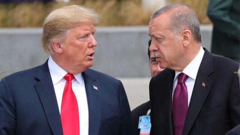 Erdoğan Trump ile telefonla görüşme gerçekleştirdi! Erdoğan Trump ile telefonla görüşme gerçekleştirdi!