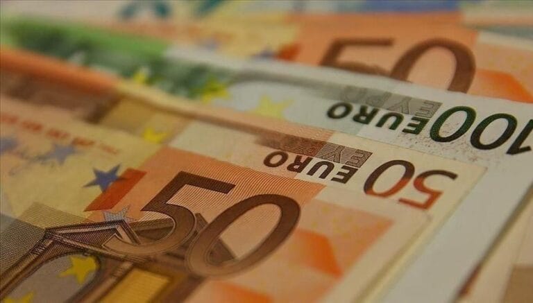 Euro Bölgesi ekonomisi büyüdü Euro Bölgesi ekonomisi büyüdü