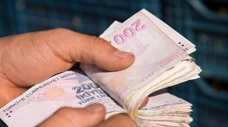 Evde bakım yardımı hesaplara yatırılmaya başlandı Evde bakım yardımı hesaplara yatırılmaya başlandı
