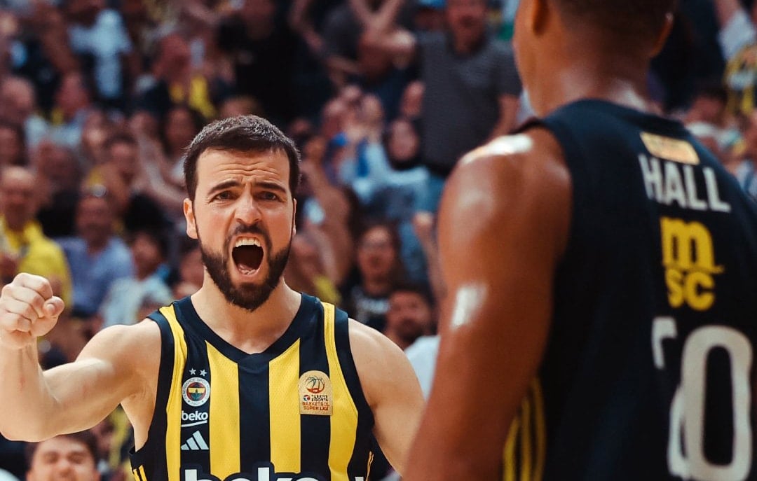 Fenerbahçe Beko ilk finalist oldu Fenerbahçe Beko ilk finalist oldu
