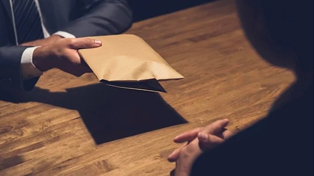 İtirafçı itirafçıya rüşvet vermiş İtirafçı itirafçıya rüşvet vermiş