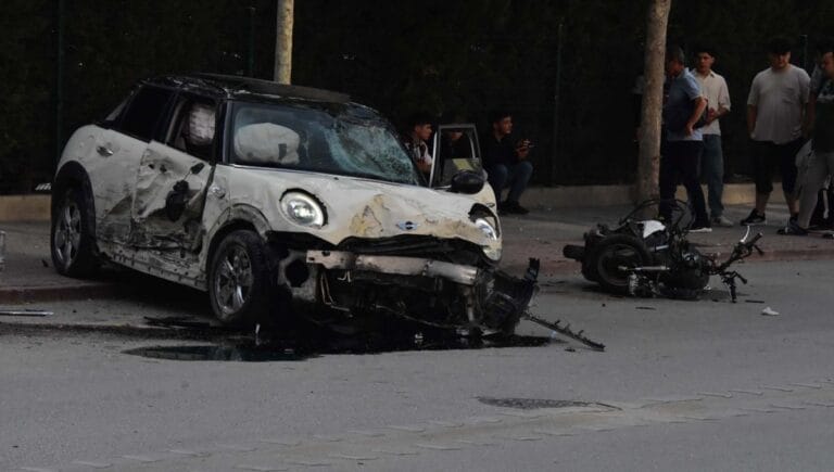 Otomobilin çarptığı kurye, ilk iş gününde öldü Otomobilin çarptığı kurye, ilk iş gününde öldü