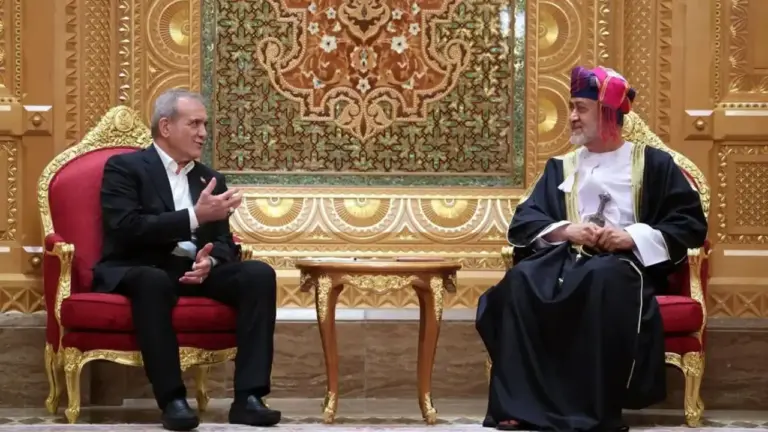 Pezeşkiyan: ABD, siyonist rejimi dizginlemezse… Pezeşkiyan: ABD, siyonist rejimi dizginlemezse…
