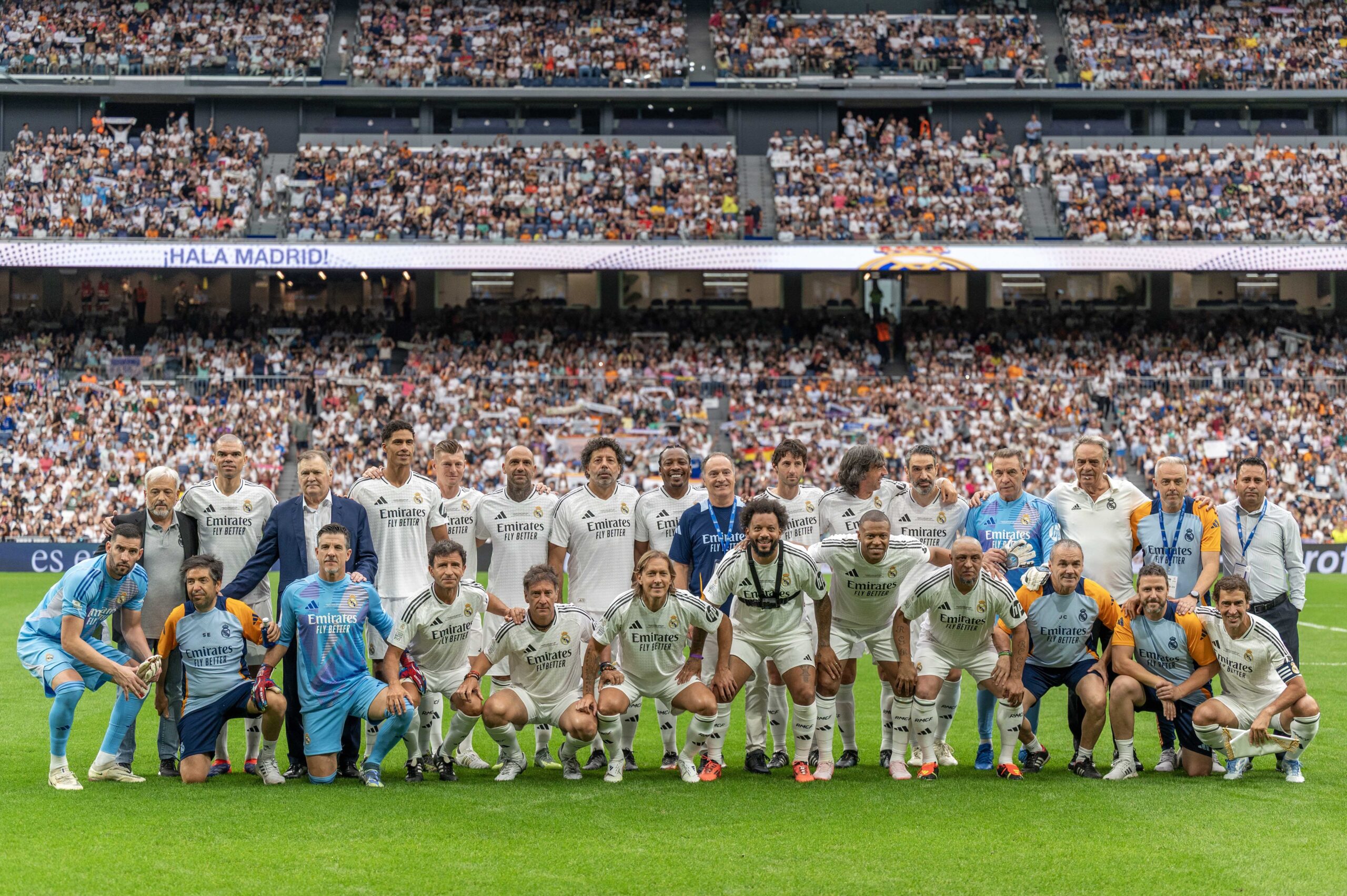 Real Madrid’in FIFA Kulüpler Dünya Kupası kadrosu açıklandı Real Madrid’in FIFA Kulüpler Dünya Kupası kadrosu açıklandı