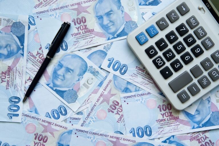 SGK uzmanı memur ve emeklinin temmuz zammını canlı yayında açıkladı SGK uzmanı memur ve emeklinin temmuz zammını canlı yayında açıkladı