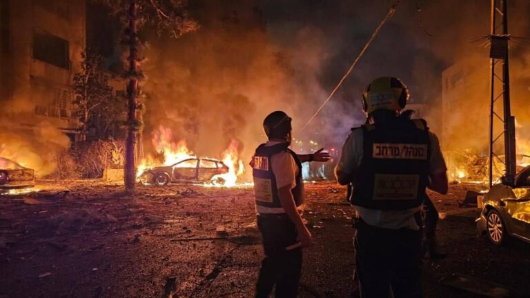 Siyonist israil Avrupa’dan yardım dilendi: ABD uçak gemisi Orta Doğu yolunda! Siyonist israil Avrupa’dan yardım dilendi: ABD uçak gemisi Orta Doğu yolunda!