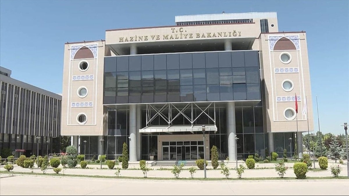 Tasarruf sözde, tüketim zirvede Tasarruf sözde, tüketim zirvede
