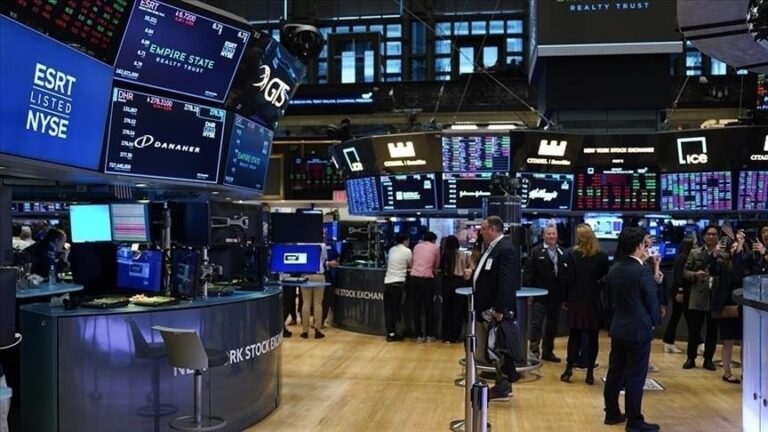 Trump’ın tarifeleri küresel ekonomiyi sarstı: Gözler ABD istihdam verileri ve ECB’de Trump’ın tarifeleri küresel ekonomiyi sarstı: Gözler ABD istihdam verileri ve ECB’de