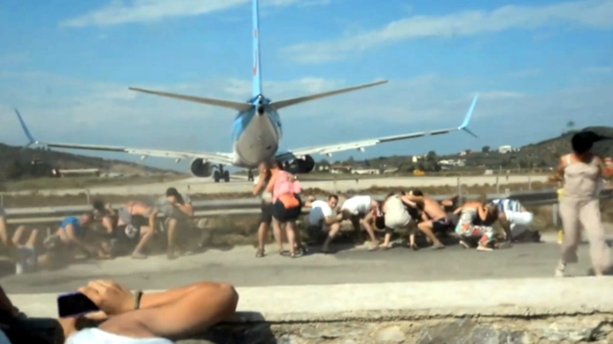Turistik adada turistlerin “ölümcül merakı” Turistik adada turistlerin “ölümcül merakı”