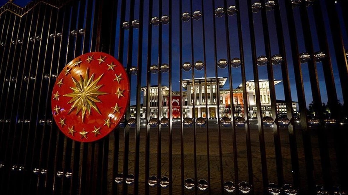 Vergiyi topluyor lükse harcıyor Vergiyi topluyor lükse harcıyor