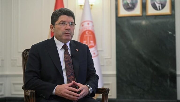 Adalet Bakanı Tunç: Ne Avrupa ne Amerika’dan o gece gerekli desteği göremedik Adalet Bakanı Tunç: Ne Avrupa ne Amerika’dan o gece gerekli desteği göremedik