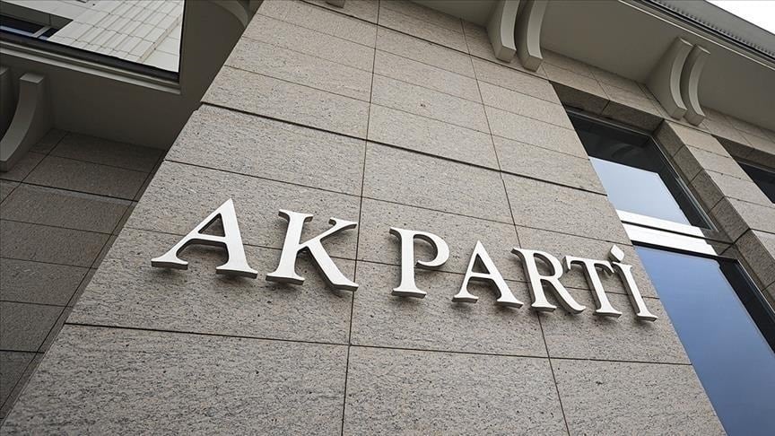 AKP’deki iç çekişme artık gizlenemez hale geldi iddiası AKP’deki iç çekişme artık gizlenemez hale geldi iddiası