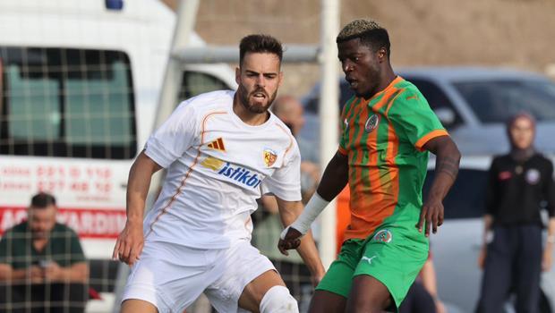 Alanyaspor, Kayserispor’u 2 golle yendi! Alanyaspor, Kayserispor’u 2 golle yendi!