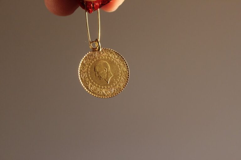 Altın yatırımcısına Ağustos uyarısı: Gram altında dengeler değişecek Altın yatırımcısına Ağustos uyarısı: Gram altında dengeler değişecek