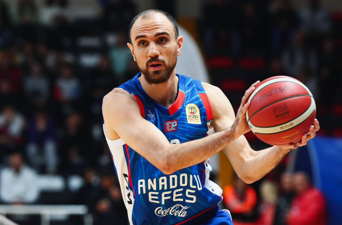 Anadolu Efes’te ayrılık resmen açıklandı Anadolu Efes’te ayrılık resmen açıklandı