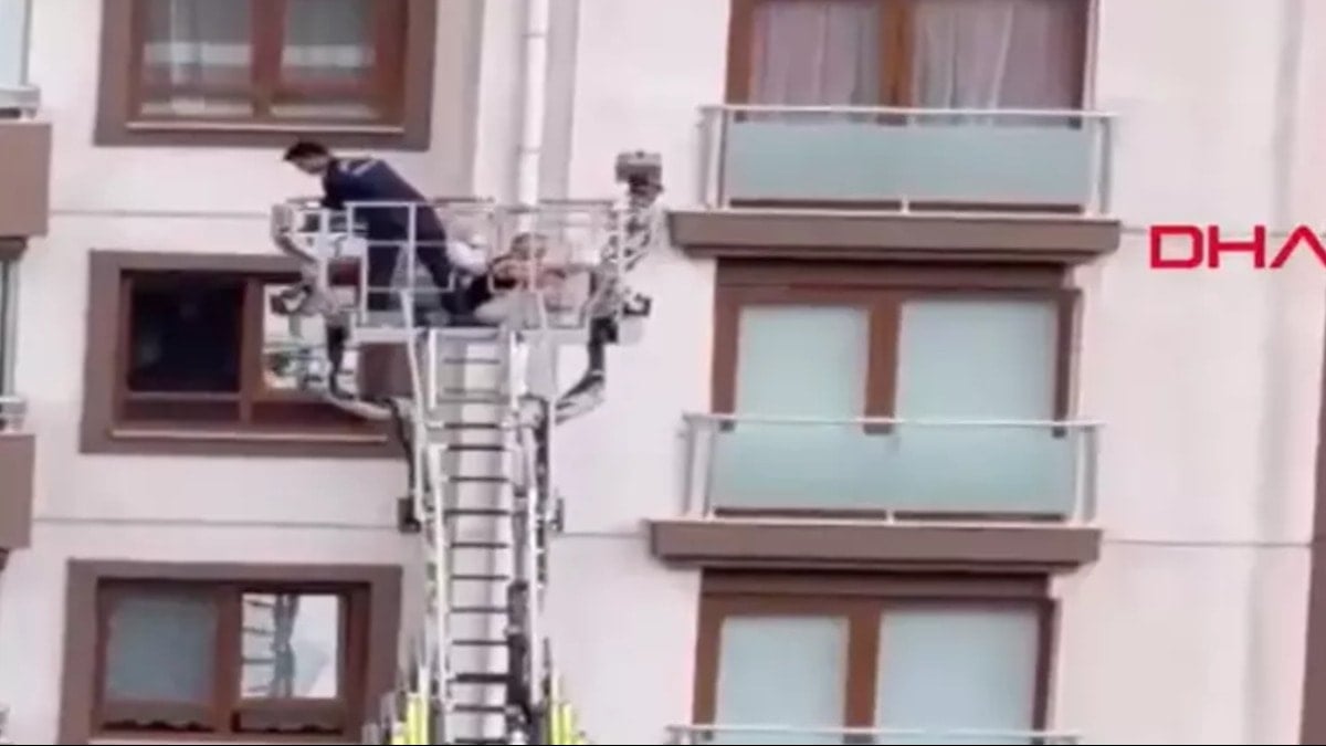 Ankara’da 14 katlı binada yangın! Mahsur kalanlar var Ankara’da 14 katlı binada yangın! Mahsur kalanlar var