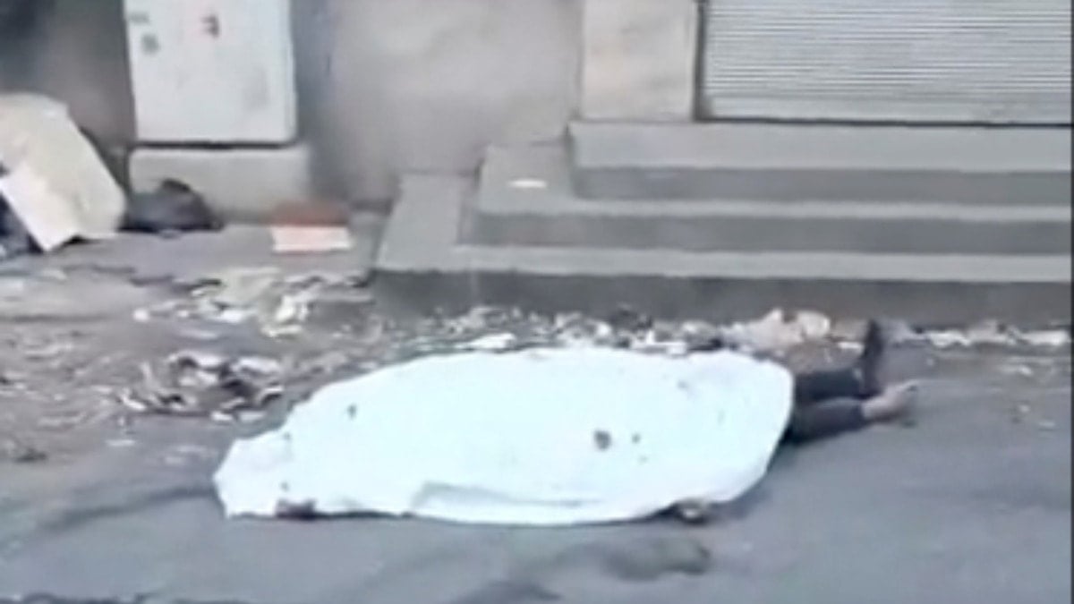 Arap aşiretleri tırlarla gidiyor, İsrail dikkatle izliyor: Süveyda’da çatışmaların boyutu değişti Arap aşiretleri tırlarla gidiyor, İsrail dikkatle izliyor: Süveyda’da çatışmaların boyutu değişti