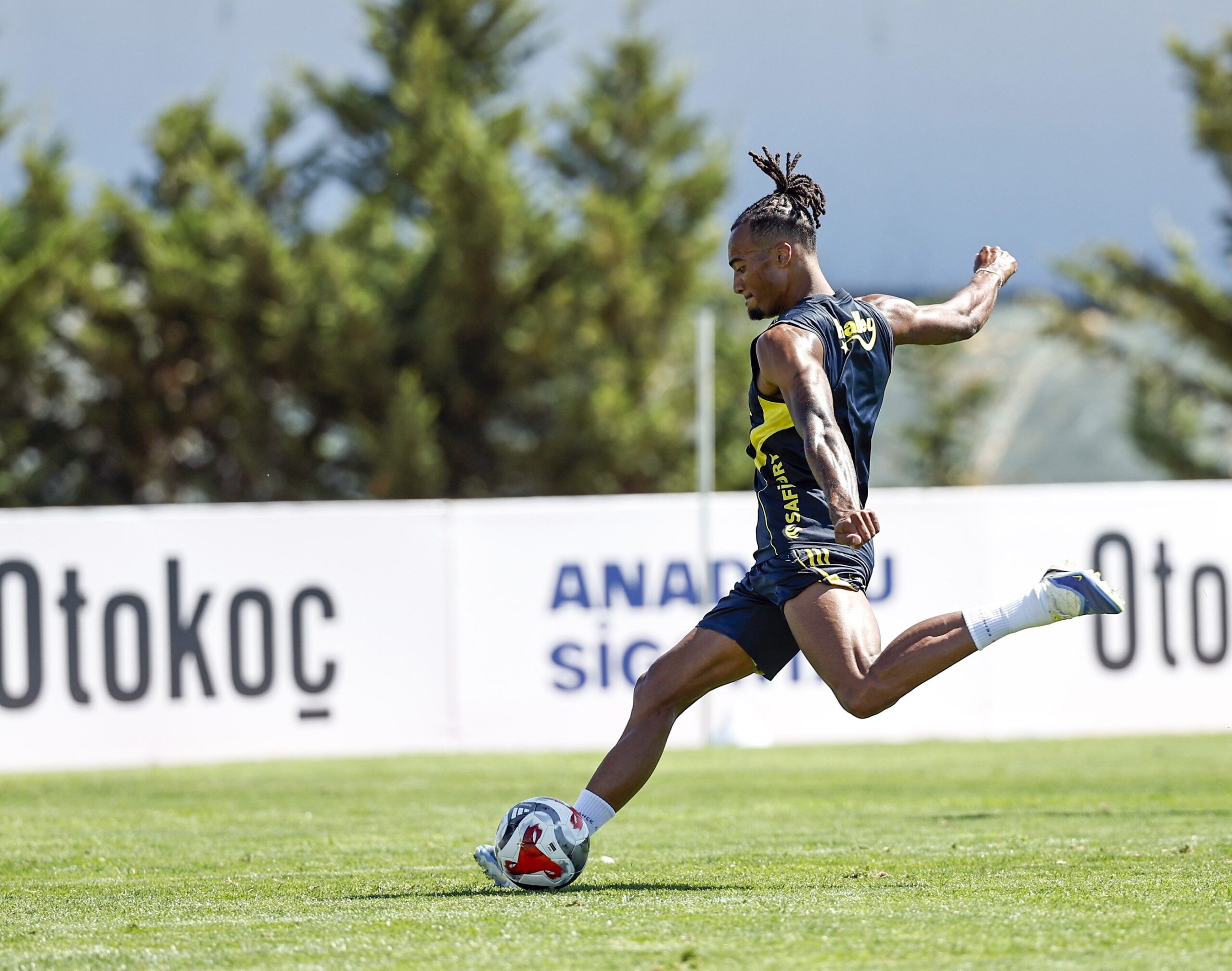 Archie Brown: Fenerbahçe’ye hayır demek mümkün değildi Archie Brown: Fenerbahçe’ye hayır demek mümkün değildi