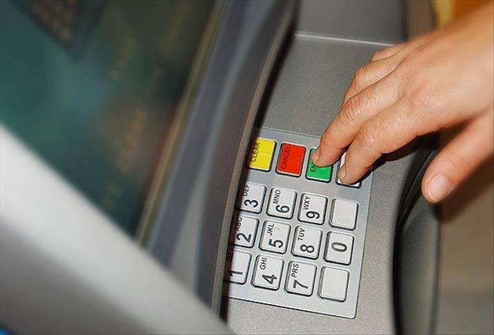 ATM’lerde şifre zorunluluğu geliyor: Yeni dönem yarın başlıyor ATM’lerde şifre zorunluluğu geliyor: Yeni dönem yarın başlıyor