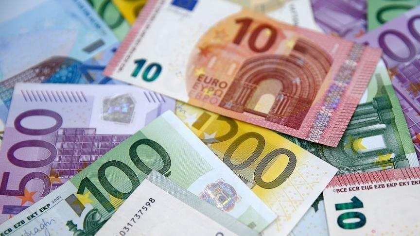 Avrupa Birliği harekete geçti! Bir ülke daha Euro’ya geçiyor Avrupa Birliği harekete geçti! Bir ülke daha Euro’ya geçiyor