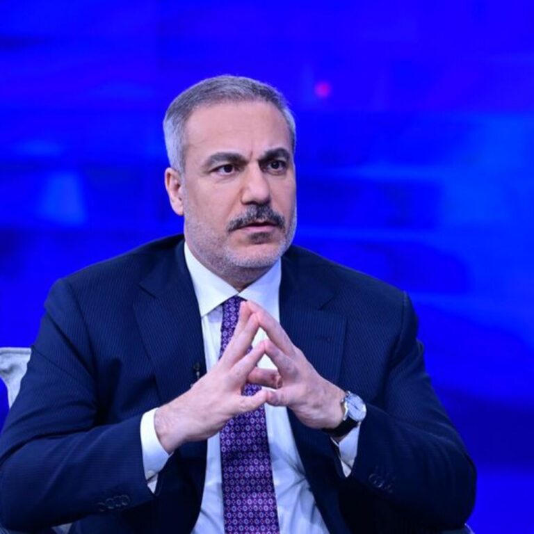 Bakan Fidan, Şeybani ve Barrack ile görüştü Bakan Fidan, Şeybani ve Barrack ile görüştü