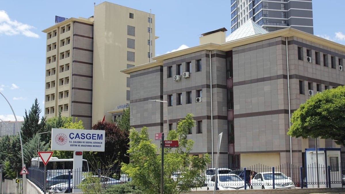 Bakanlıktan sudan ucuz bina Bakanlıktan sudan ucuz bina