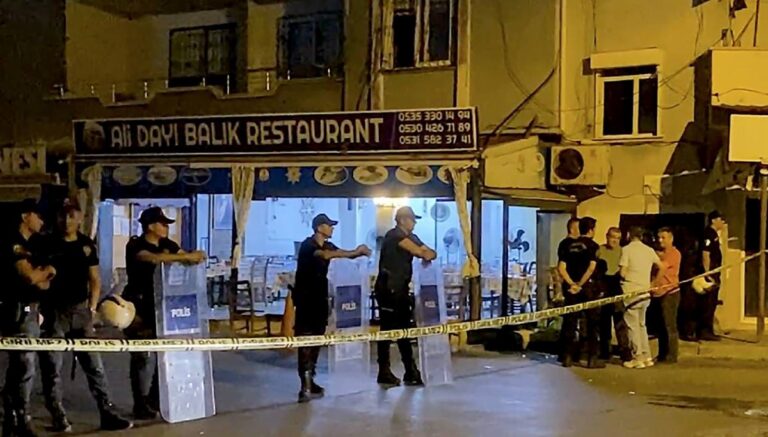 Balıkçıda “hesap” kavgası: 7 yaralı Balıkçıda “hesap” kavgası: 7 yaralı