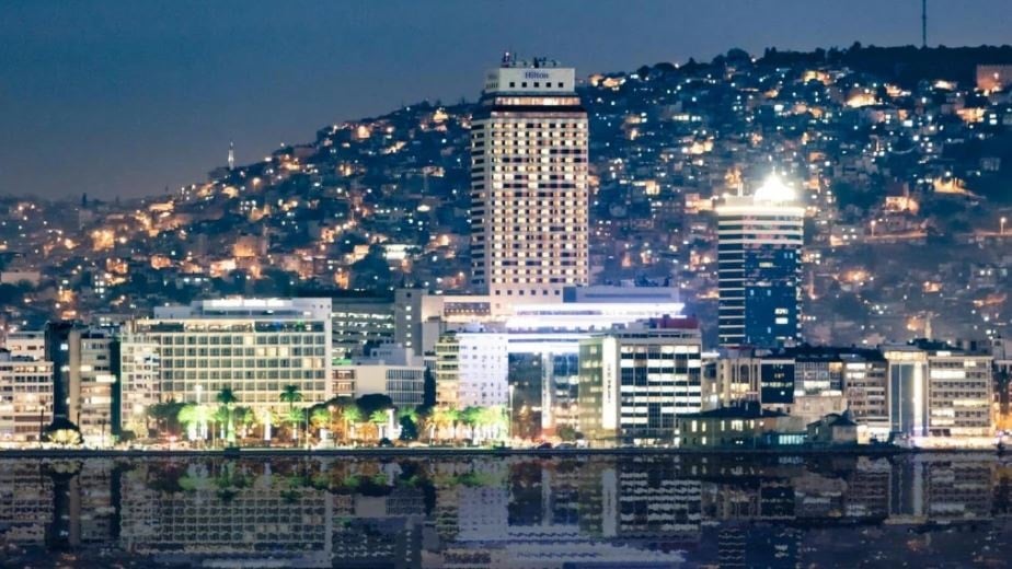 Belediye Meclisi onayladı! Büyükşehir, ünlü oteldeki hisselerini satıyor Belediye Meclisi onayladı! Büyükşehir, ünlü oteldeki hisselerini satıyor