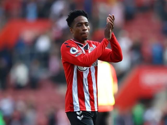 Beşiktaş, Kyle Walker-Peters’ı resmen duyurdu Beşiktaş, Kyle Walker-Peters’ı resmen duyurdu