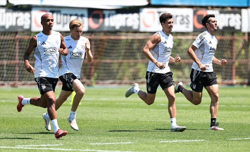 Beşiktaş, Shakhtar mesaisine başladı Beşiktaş, Shakhtar mesaisine başladı