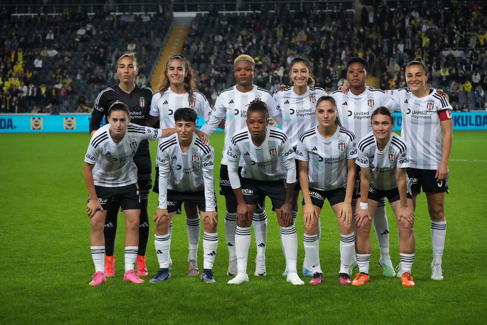 Beşiktaş’ta sekiz imza Beşiktaş’ta sekiz imza