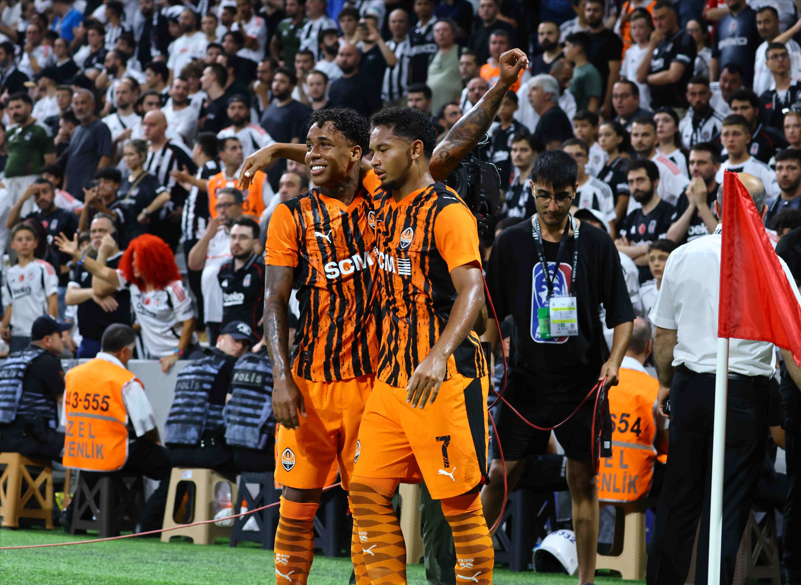 Beşiktaş’tan ırkçılığa geçit yok Beşiktaş’tan ırkçılığa geçit yok