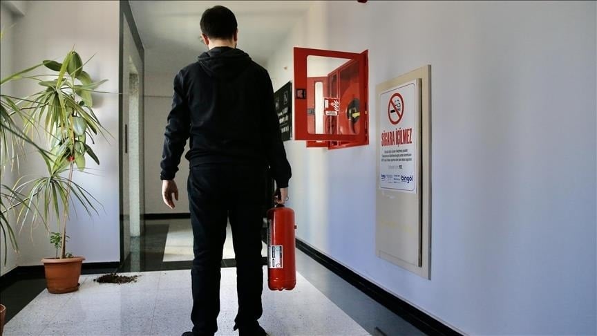 Bina ve siteler için yeni zorunluluk! 31 Aralık tarihine kadar süre verildi Bina ve siteler için yeni zorunluluk! 31 Aralık tarihine kadar süre verildi