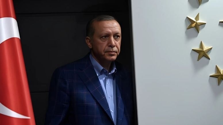 ‘Birinciyiz’ diyen Erdoğan’a son ankette soğuk duş ‘Birinciyiz’ diyen Erdoğan’a son ankette soğuk duş