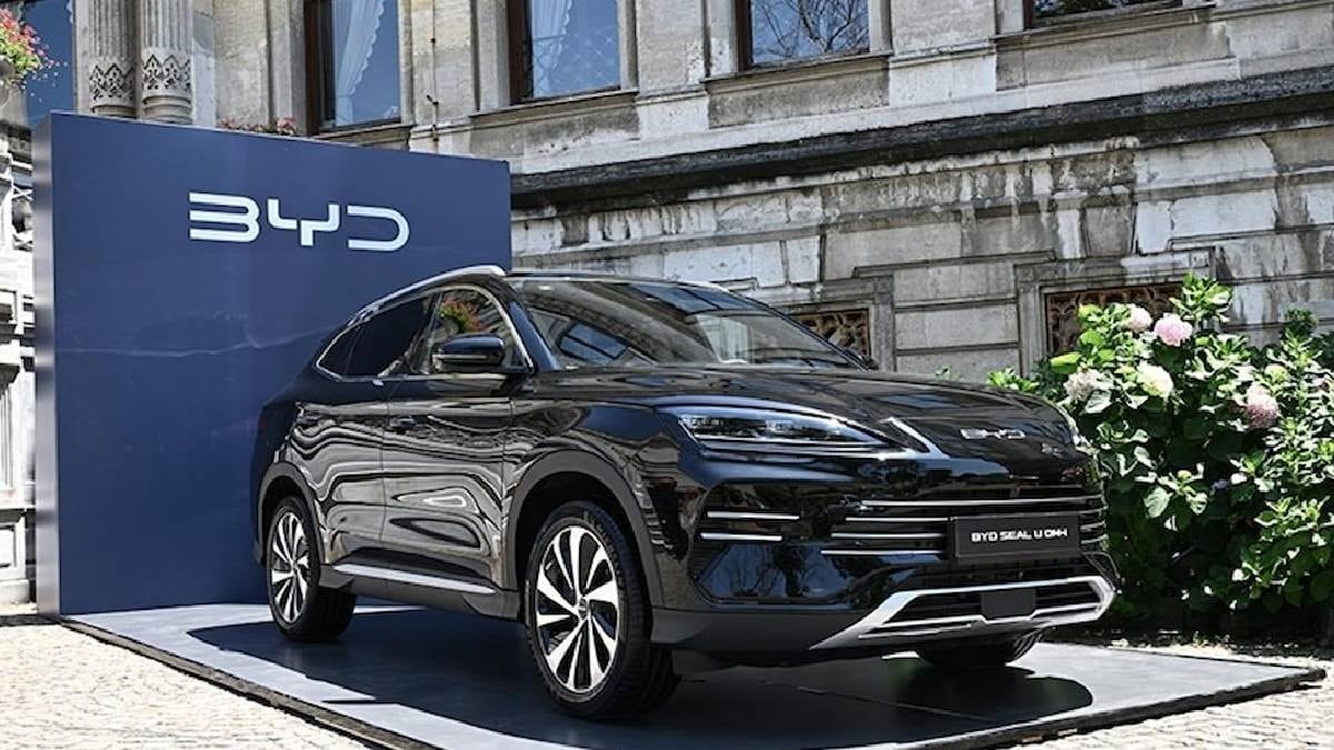 BYD fabrikası için ilk imzayı attı BYD fabrikası için ilk imzayı attı