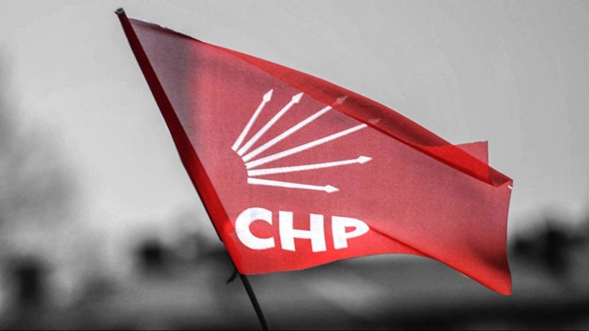 CHP’de toplu istifa: İl yönetimi düştü CHP’de toplu istifa: İl yönetimi düştü