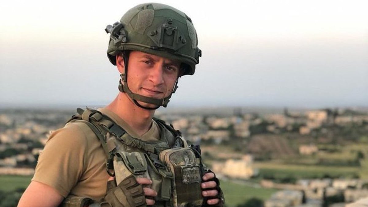 ‘Çiçek bırakacak bir mezarı olsun yeter’ ‘Çiçek bırakacak bir mezarı olsun yeter’
