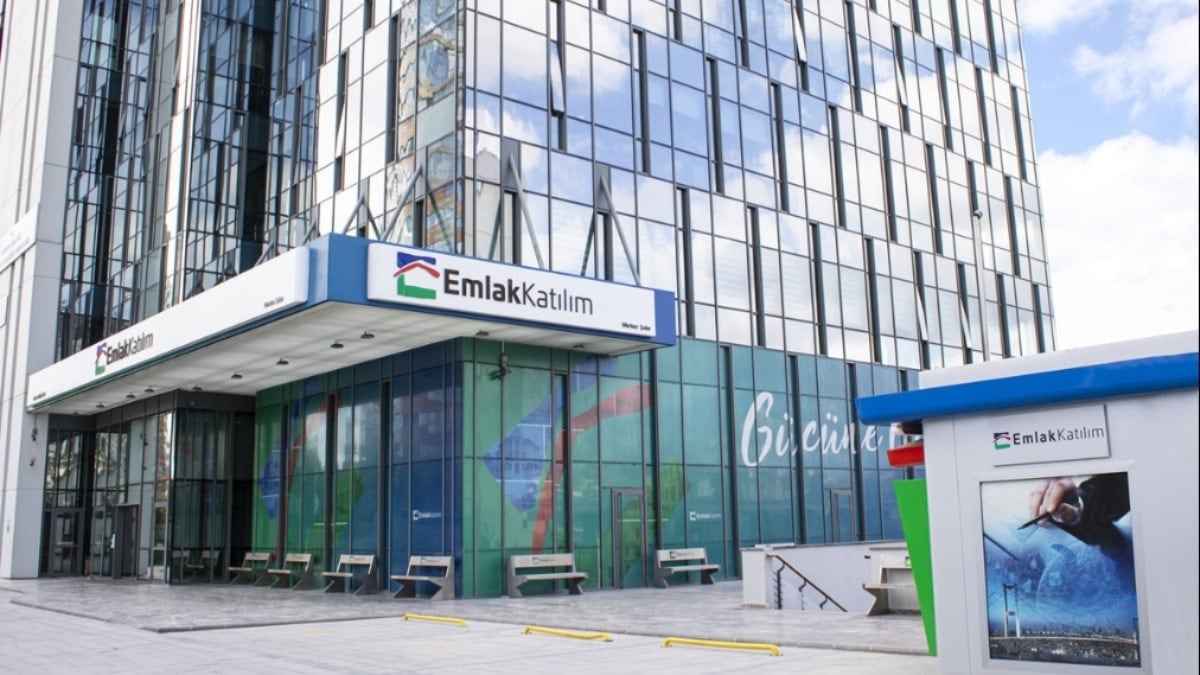Çifte koltuk, ballı maaşlar Çifte koltuk, ballı maaşlar