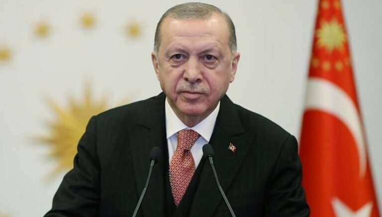 Cumhurbaşkanı Erdoğan, İngiltere Başbakanı Starmer’la görüştü Cumhurbaşkanı Erdoğan, İngiltere Başbakanı Starmer’la görüştü