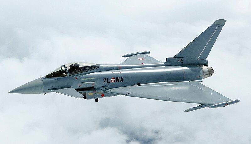 Der Spiegel: Almanya 40 Eurofighter’ın satışını onayladı Der Spiegel: Almanya 40 Eurofighter’ın satışını onayladı