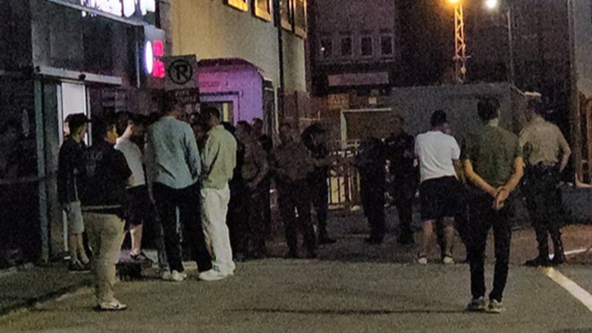 Düğün çıkışı vahşet: Babaanne ve 2 torunu katledildi Düğün çıkışı vahşet: Babaanne ve 2 torunu katledildi