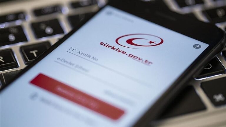e-Devlet’te emekli maaşı hesaplama sistemi güncellendi: Yeni zamlı tutarlar erişime açıldı e-Devlet’te emekli maaşı hesaplama sistemi güncellendi: Yeni zamlı tutarlar erişime açıldı