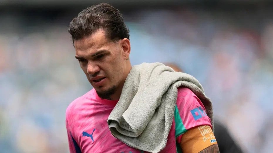 Ederson’dan Galatasaray’a kötü haber! Takımda tutmak istiyor Ederson’dan Galatasaray’a kötü haber! Takımda tutmak istiyor