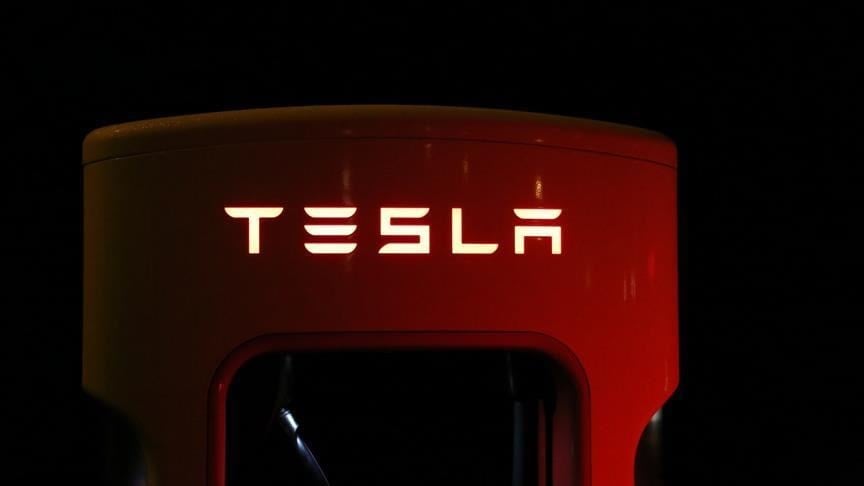 Elon Musk’ın siyaset hırsı Tesla’yı vurdu Elon Musk’ın siyaset hırsı Tesla’yı vurdu