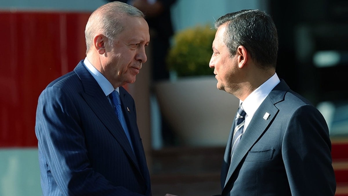 Erdoğan’dan Özgür Özel’e 500 bin TL’lik dava Erdoğan’dan Özgür Özel’e 500 bin TL’lik dava