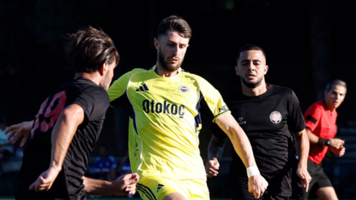 Fenerbahçe ilk hazırlık maçında berabere kaldı Fenerbahçe ilk hazırlık maçında berabere kaldı