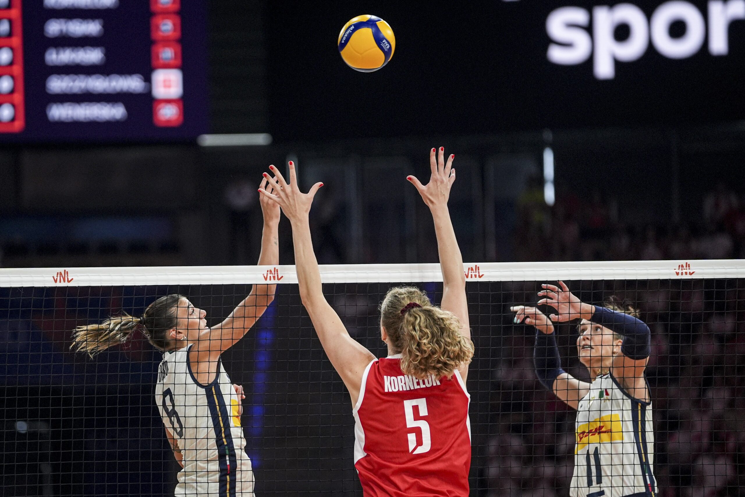 FIVB Kadınlar Milletler Ligi’nde ilk finalist İtalya FIVB Kadınlar Milletler Ligi’nde ilk finalist İtalya